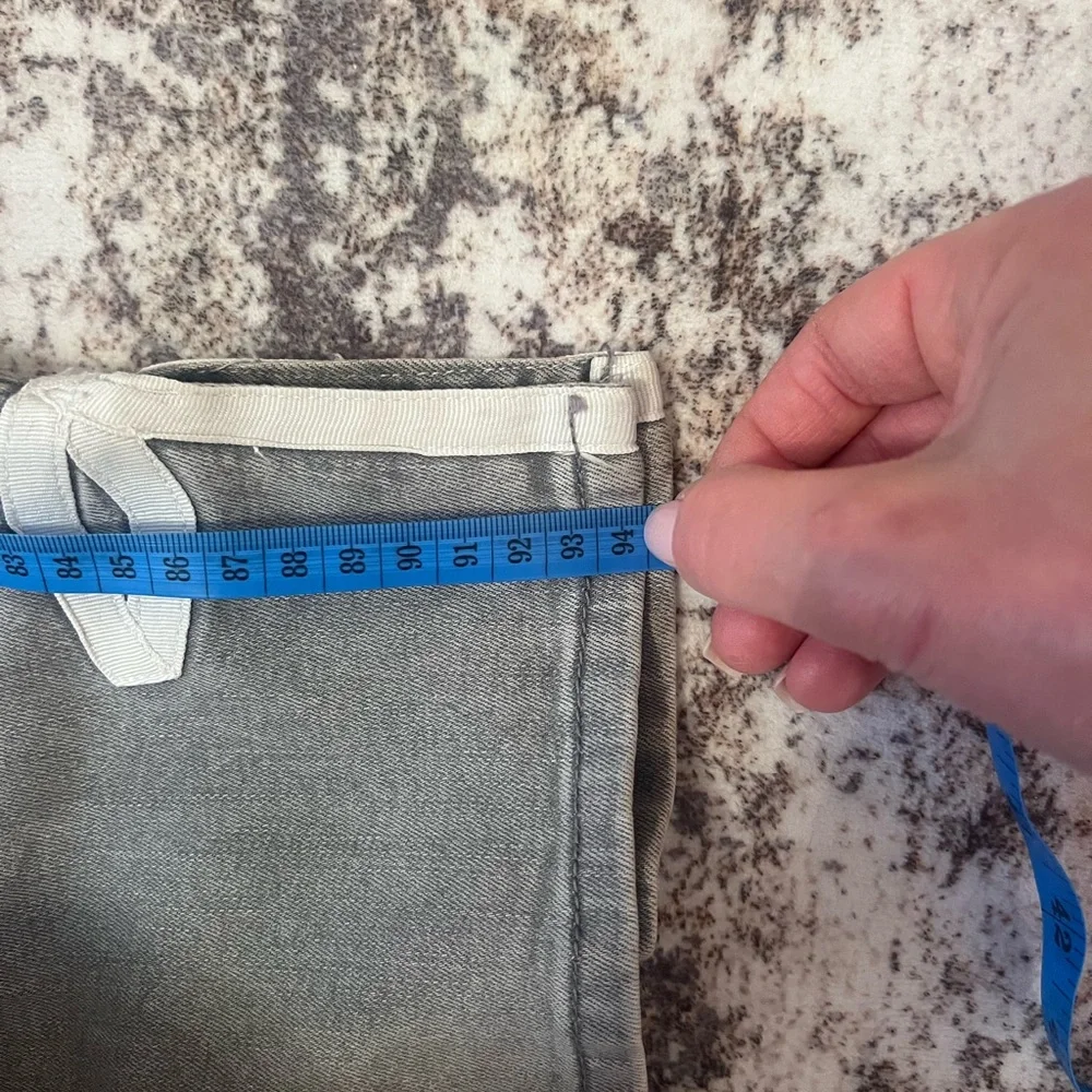 Abercrombie kids Light Grey High-Rise Wide Leg Jeans - Picture 7 of 7